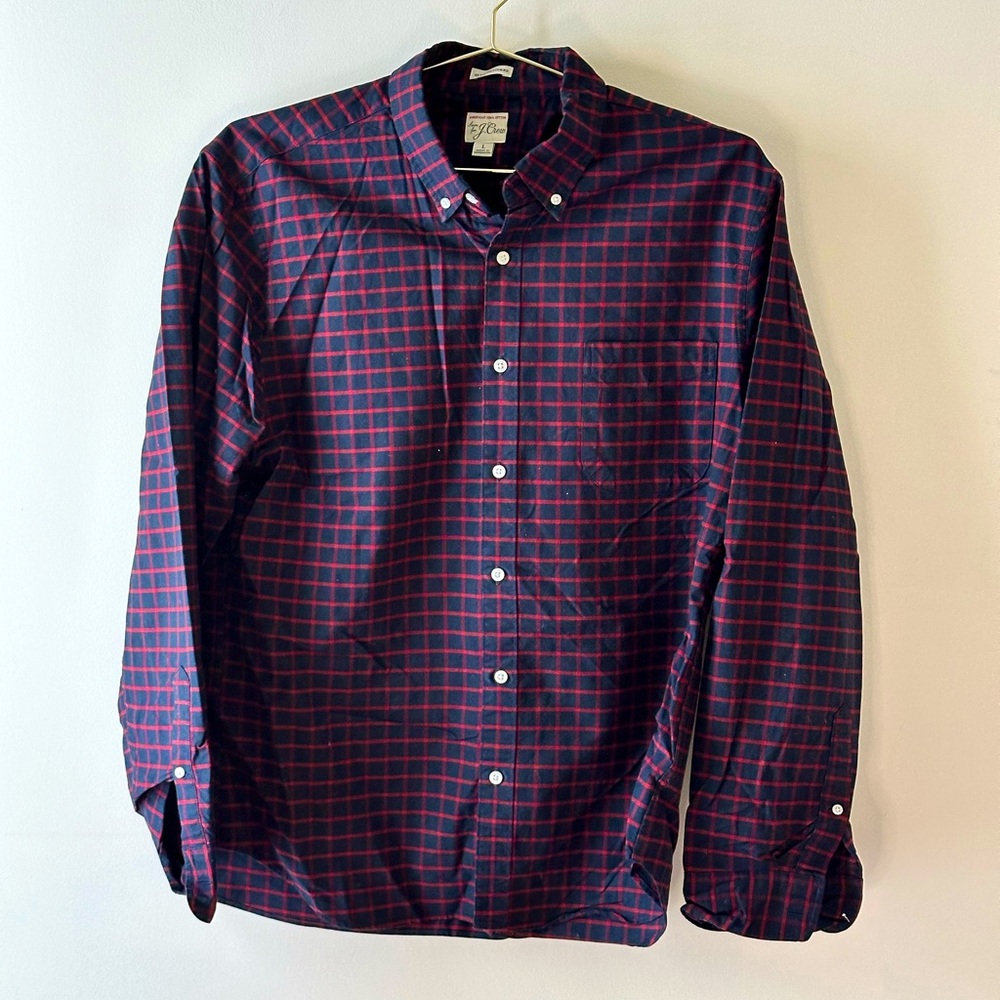 Slim Untucked J Crew Button Down (Sz Large) in Navy Plaid